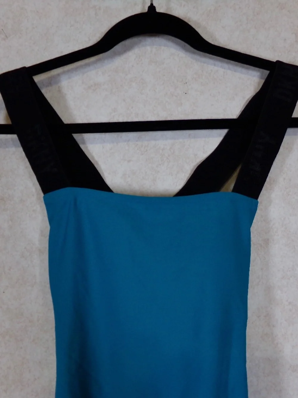 NWT DNKY 1 PC Swim Suit, Removable Soft Cups, 4-Way Stretch, UV Protection SzS - Picture 3 of 11